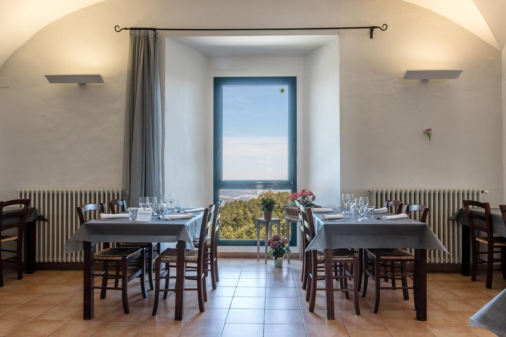 Отель Hostatgeria Restaurant Els Angels Мадреманья Экстерьер фото