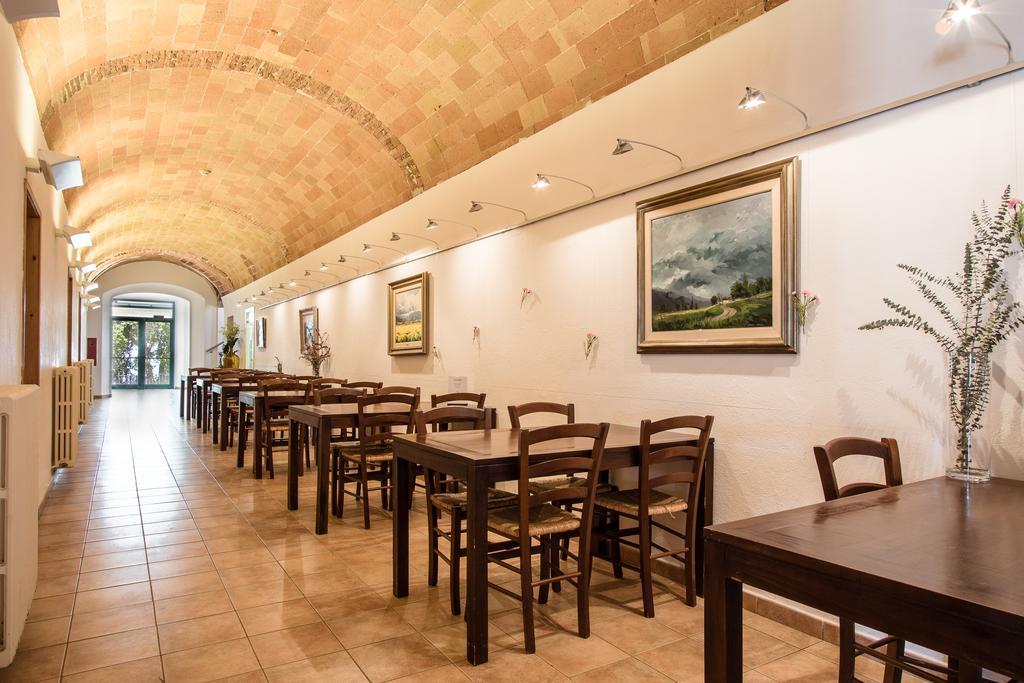 Отель Hostatgeria Restaurant Els Angels Мадреманья Экстерьер фото